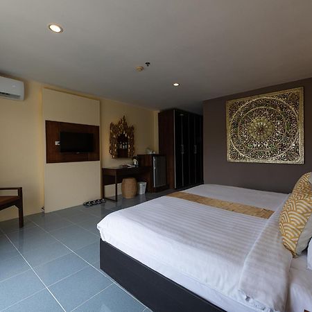 Blue Beach Apartment Rawai Buitenkant foto