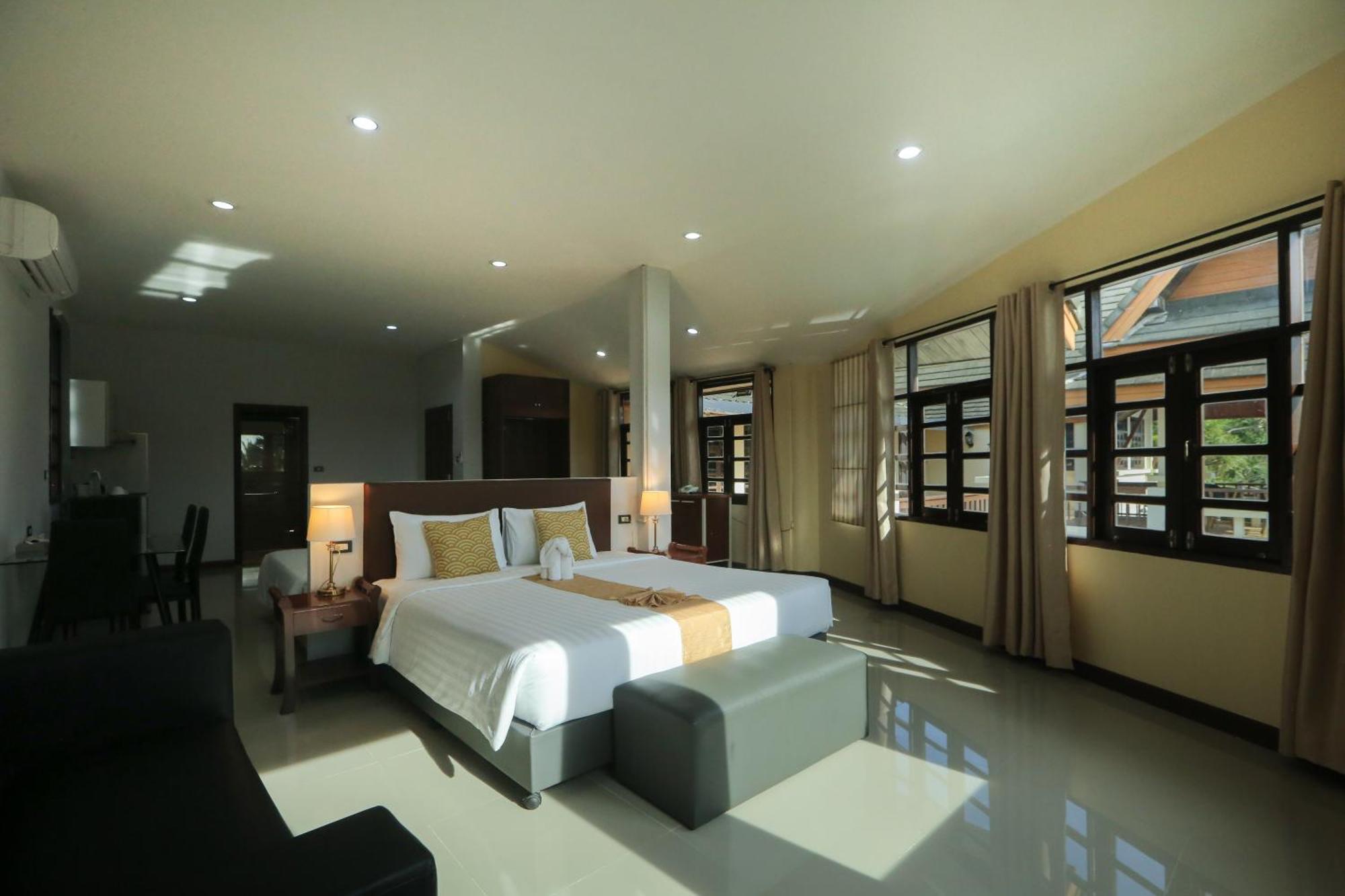 Blue Beach Apartment Rawai Buitenkant foto